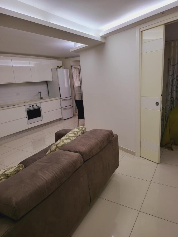 Megara House Apartment Наполи Екстериор снимка