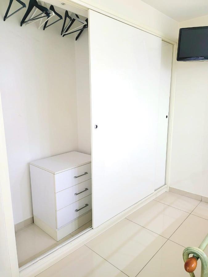 Megara House Apartment Наполи Екстериор снимка